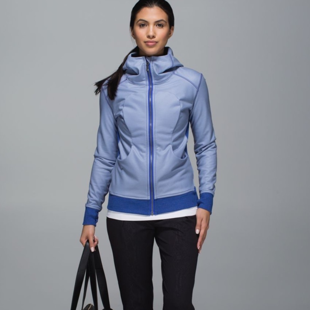 NWOT Lululemon On The Daily Hoodie *PU Coated